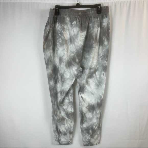 Torrid Relaxed Fit Jogger Challis Mid Rise Pant Tie Dye Gray size:1  Gray - Picture 5 of 14